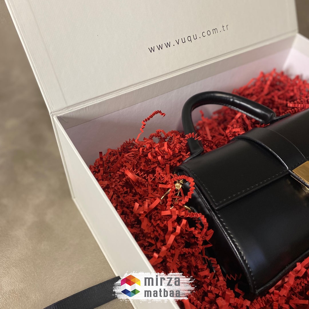 Ribbon Bag Box